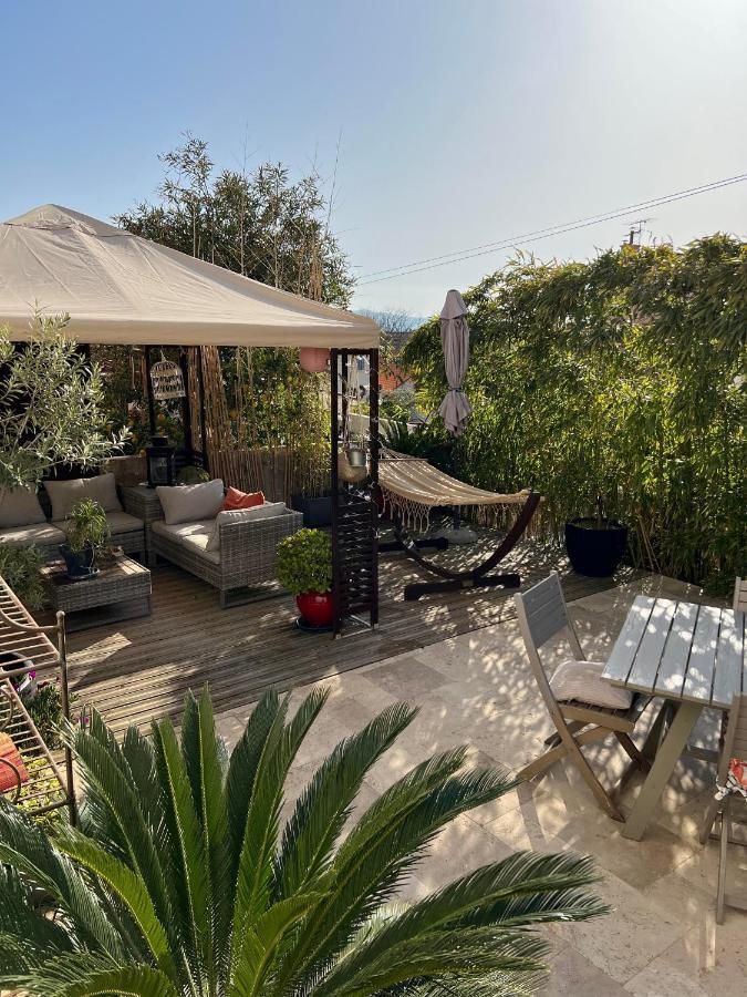 Rdc De Maison Avec Terrasse Barbecue Toulon Bagian luar foto