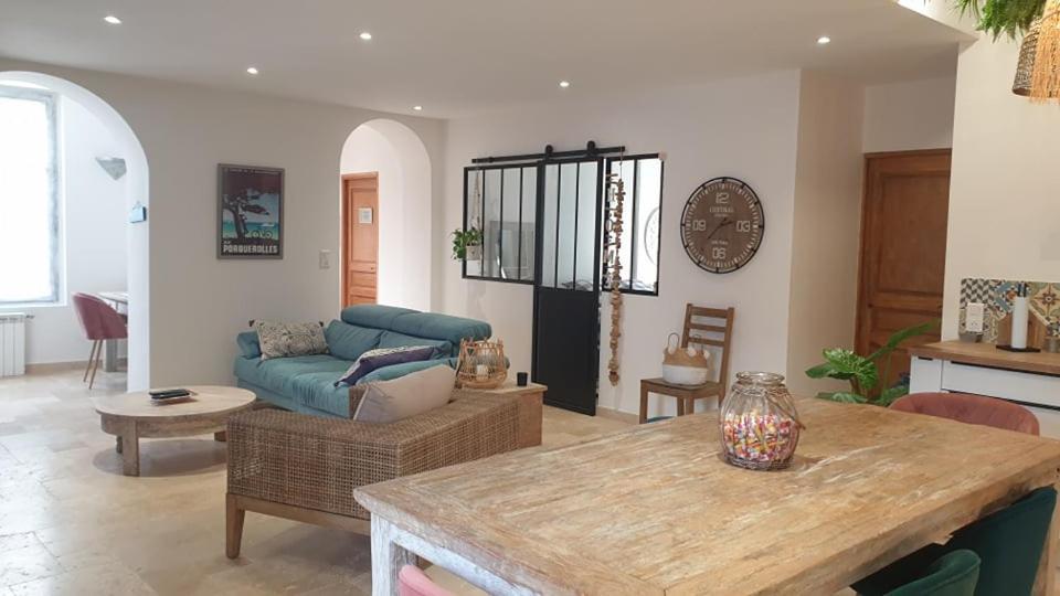 Rdc De Maison Avec Terrasse Barbecue Toulon Bagian luar foto