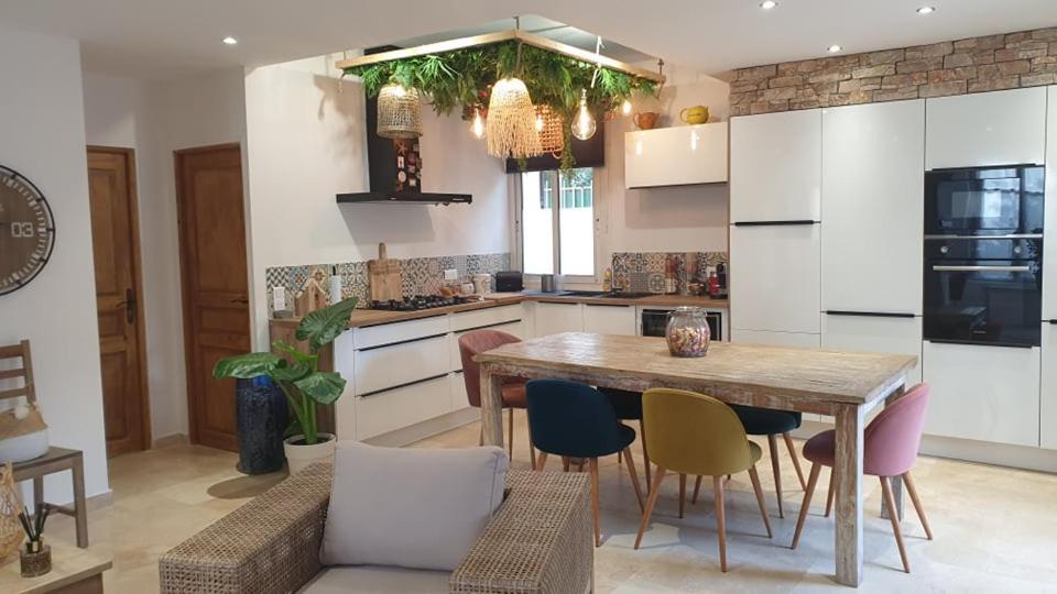 Rdc De Maison Avec Terrasse Barbecue Toulon Bagian luar foto